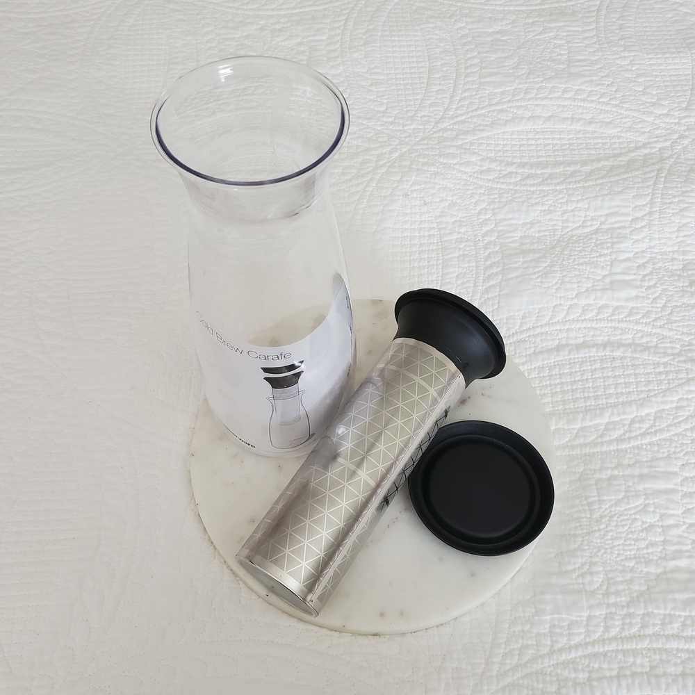 Tupperware Cold Brew Carafe - Picture 2 of 3